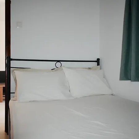 Apartment Holidays *