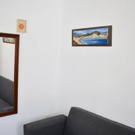 Holidays Apartment